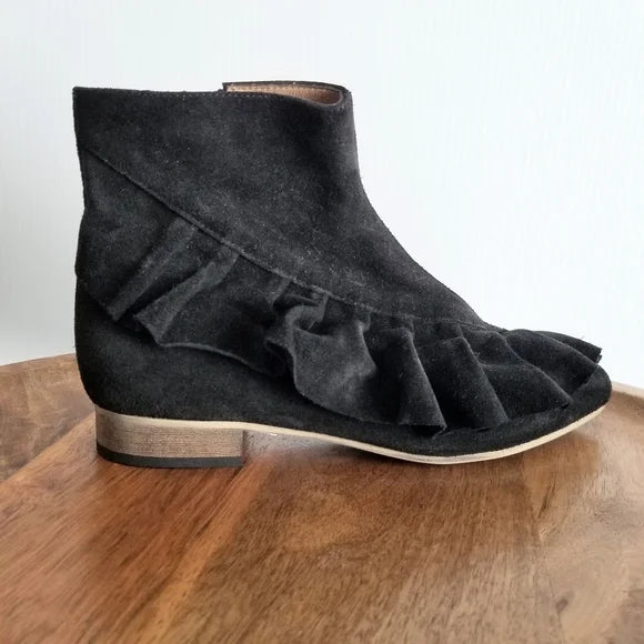 Anthropologie Ruffled Ankle Boots Suede Black Tan EU 36 US 6 NWT